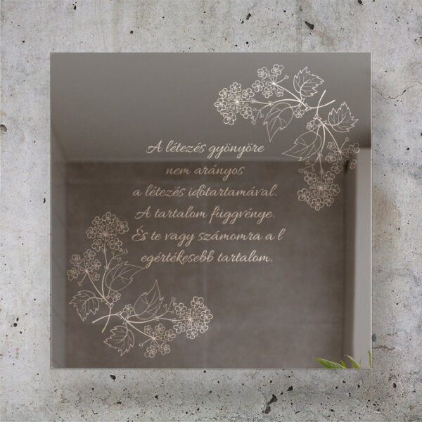 Egyedi gravírozott tükör esküvőre